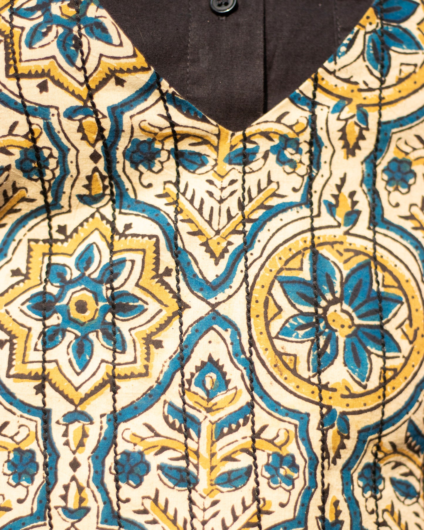 Aaranya Vest